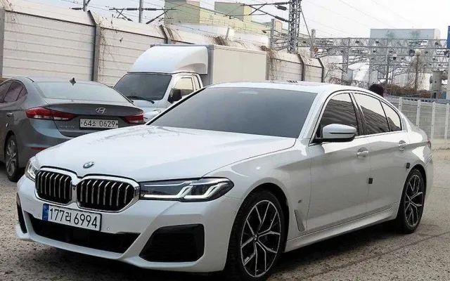 현기중고차 5시리즈 (G30) 530i M 스포츠 매물 사진 11 - 2023/04 39,632km